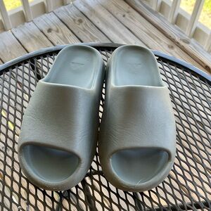 Grey Yeezy Slides